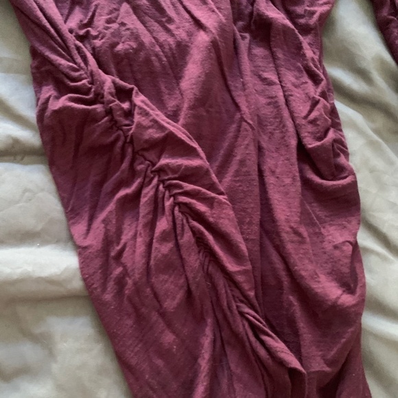 MOTHERHOOD Maternity Dark Plum Purple Long Sleeve V-Neck Shirt Size Small (733) - Picture 4 of 6